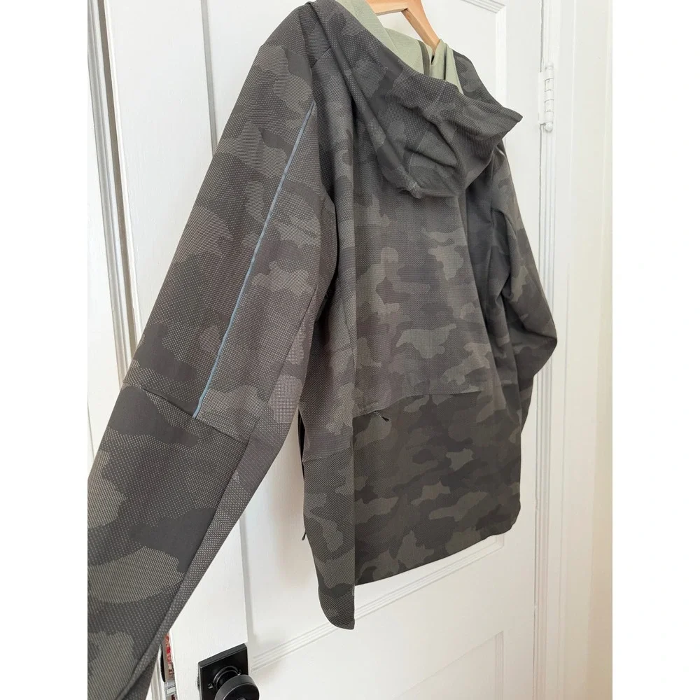 Lululemon Warp Light Packable Jacket Camo Rosemary Green Size L: Hiking, Outdoor - Picture 6 of 12
